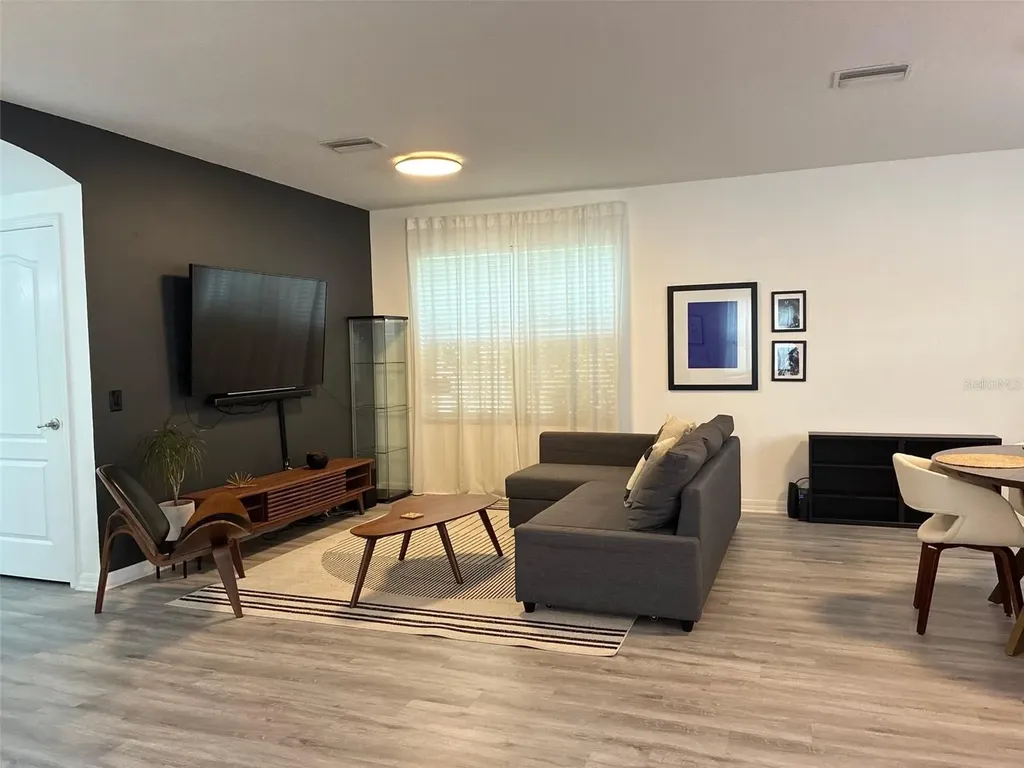 8026 Carriage Pointe Drive Gibsonton FL 33534