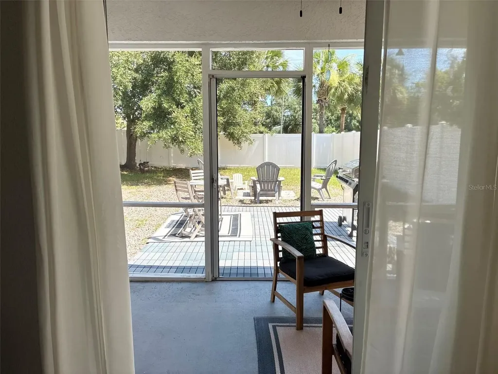 8026 Carriage Pointe Drive Gibsonton FL 33534