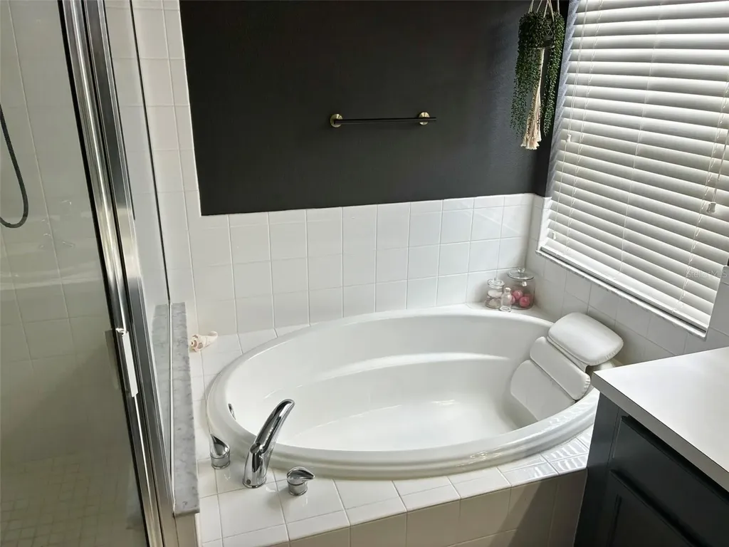 8026 Carriage Pointe Drive Gibsonton FL 33534