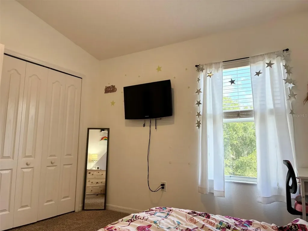 8026 Carriage Pointe Drive Gibsonton FL 33534