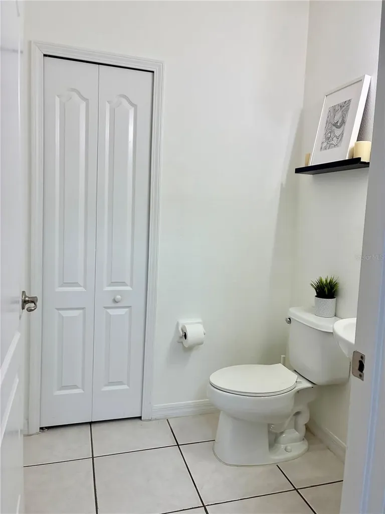 8026 Carriage Pointe Drive Gibsonton FL 33534