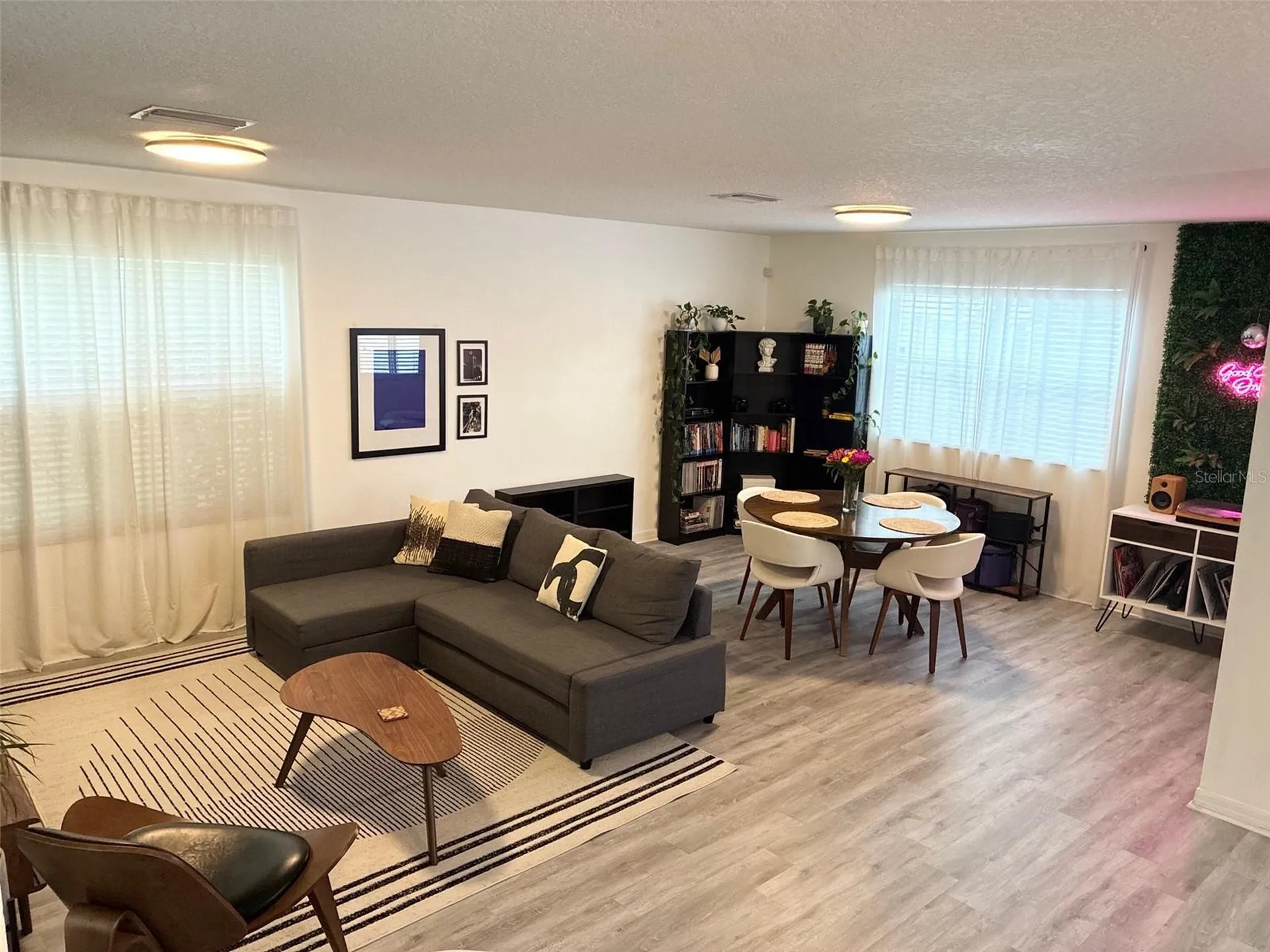 8026 Carriage Pointe Drive Gibsonton FL 33534