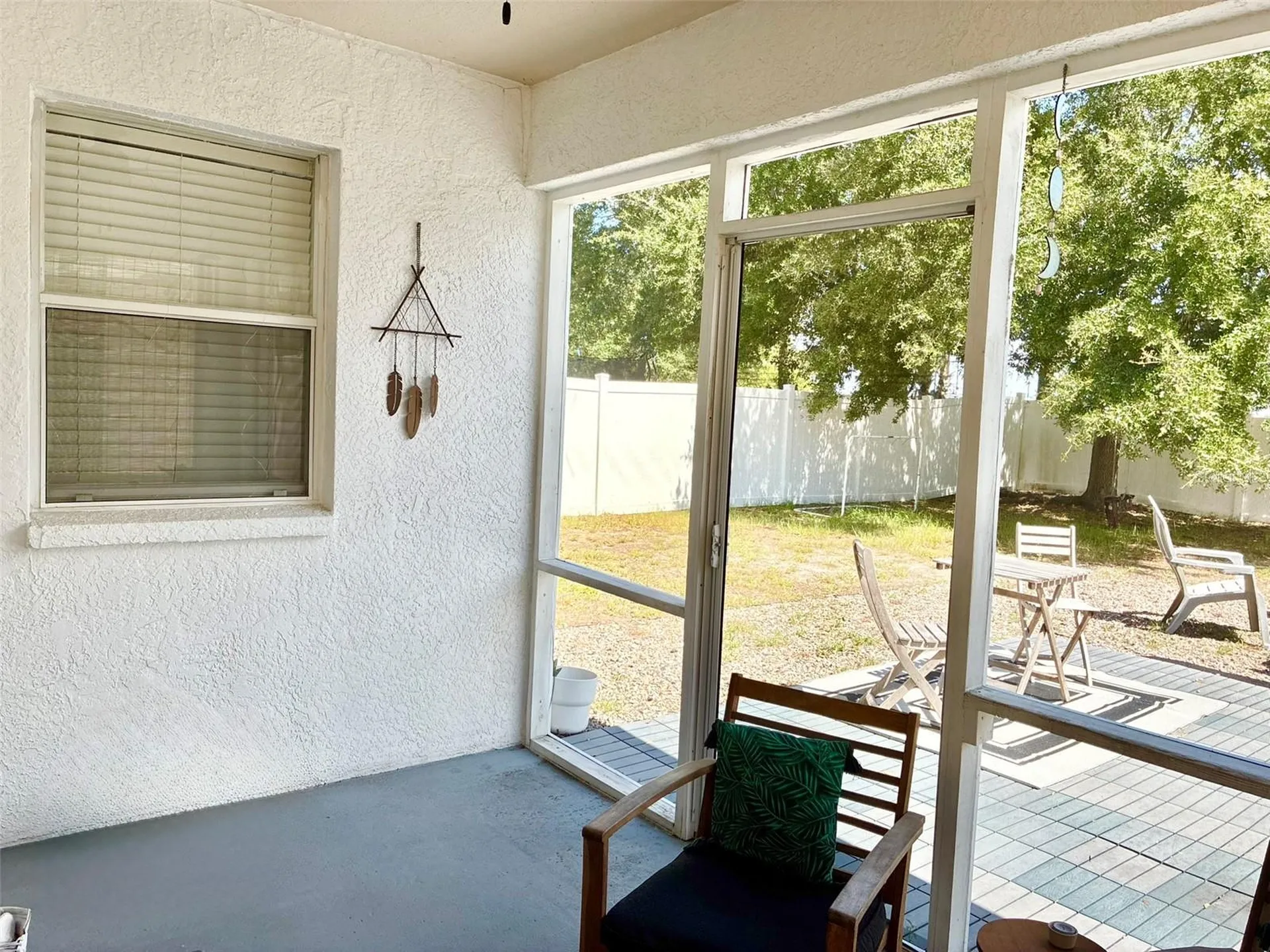 8026 Carriage Pointe Drive Gibsonton FL 33534