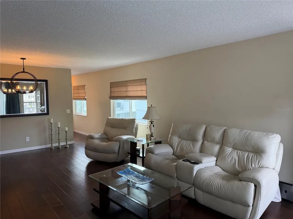 2426 Ecuadorian Way Clearwater FL 33763