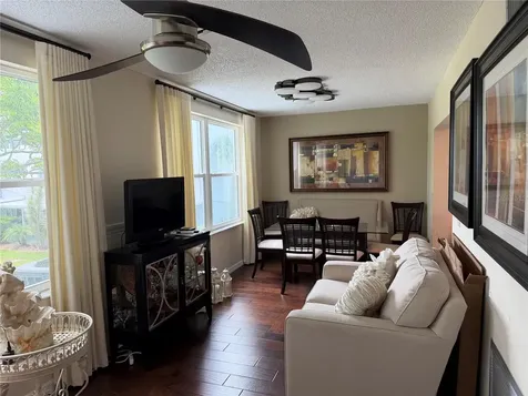 2426 Ecuadorian Way Clearwater FL 33763