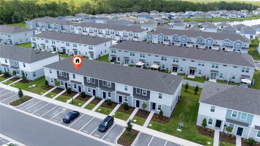 2916 Skyline Loop Kissimmee FL 34758