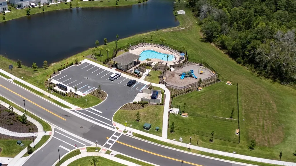 2916 Skyline Loop Kissimmee FL 34758