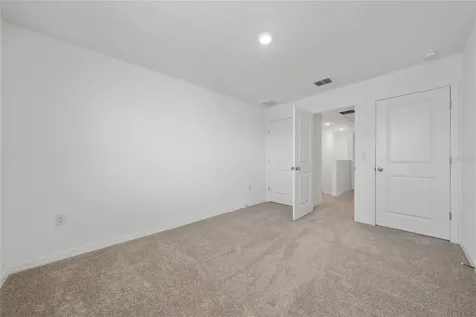 2916 Skyline Loop Kissimmee FL 34758