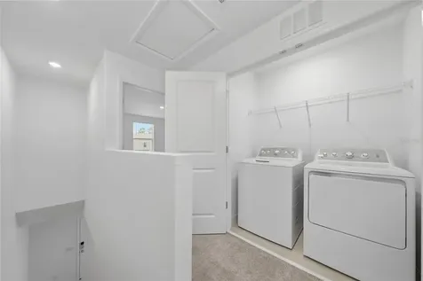2916 Skyline Loop Kissimmee FL 34758