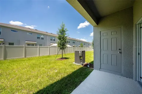 2916 Skyline Loop Kissimmee FL 34758