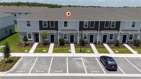 2916 Skyline Loop Kissimmee FL 34758