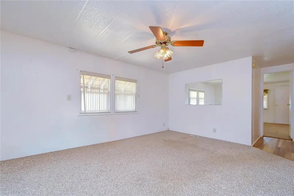 37816 Barcelona Avenue Zephyrhills FL 33541