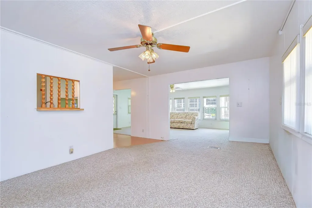 37816 Barcelona Avenue Zephyrhills FL 33541