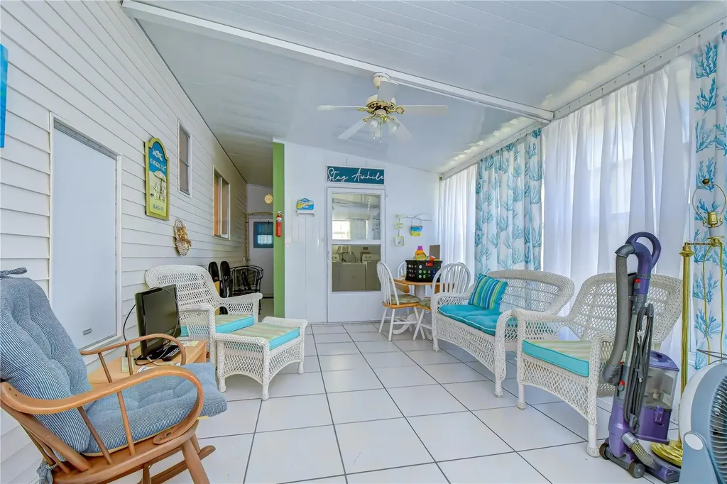 37816 Barcelona Avenue Zephyrhills FL 33541