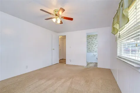 37816 Barcelona Avenue Zephyrhills FL 33541