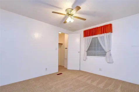 37816 Barcelona Avenue Zephyrhills FL 33541
