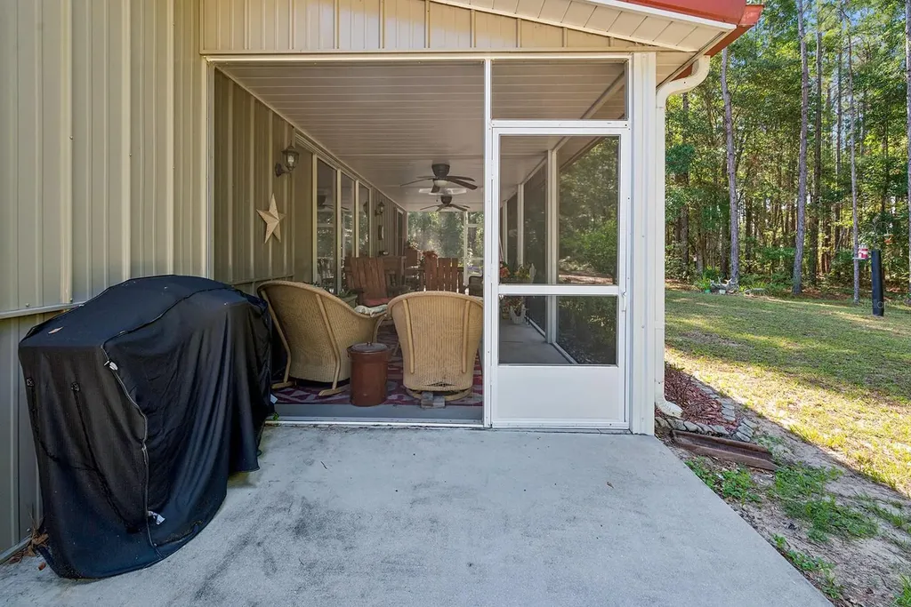 14590 NE 35th Avenue Chiefland FL 32626