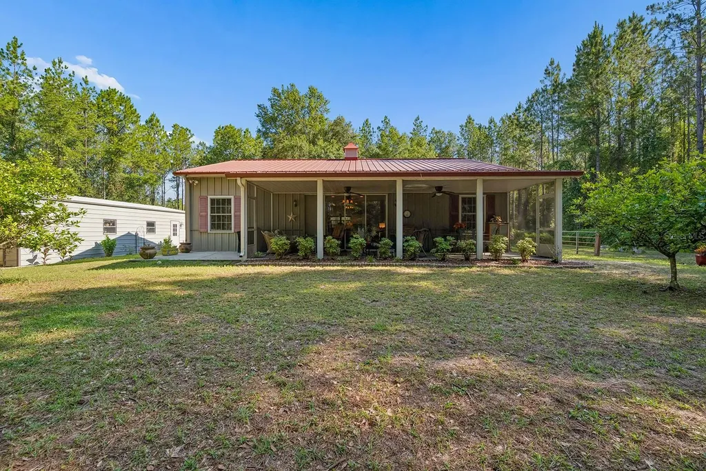 14590 NE 35th Avenue Chiefland FL 32626