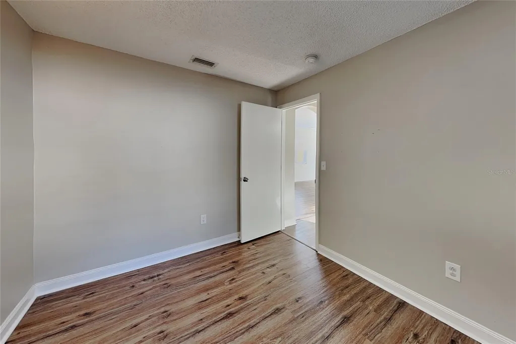 530 Scarlet Maple Court Plant City FL 33563