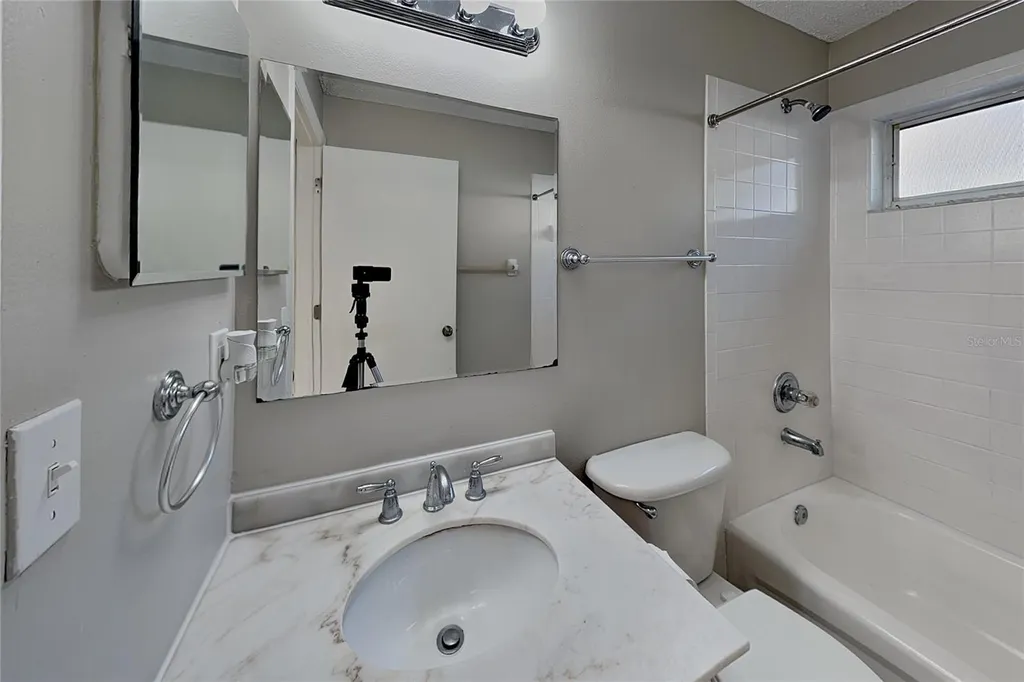 530 Scarlet Maple Court Plant City FL 33563