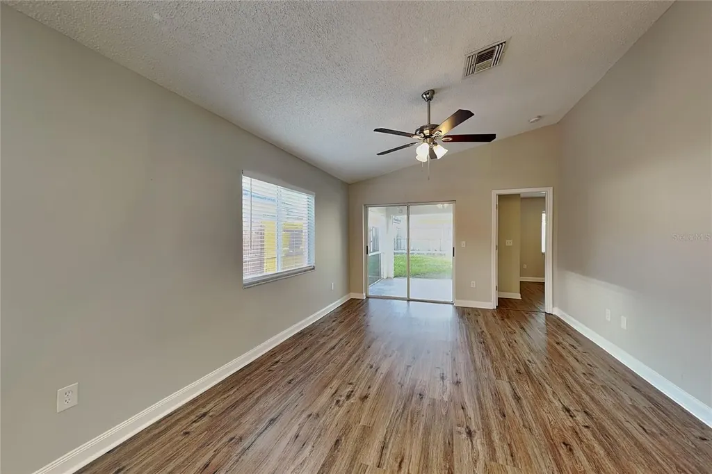 530 Scarlet Maple Court Plant City FL 33563
