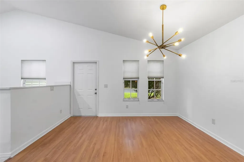 287 Marsh Landing Circle Debary FL 32713