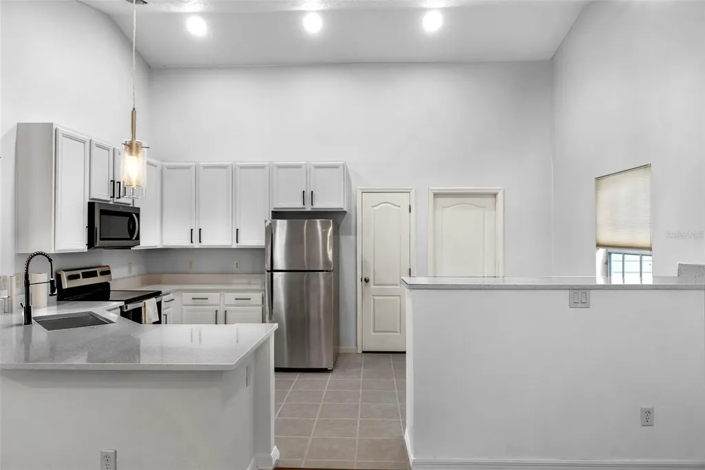 287 Marsh Landing Circle Debary FL 32713