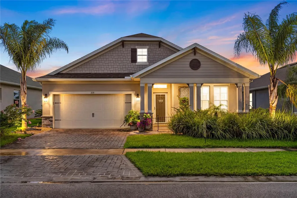 225 Venetian Palms Boulevard New Smyrna Beach FL 32168