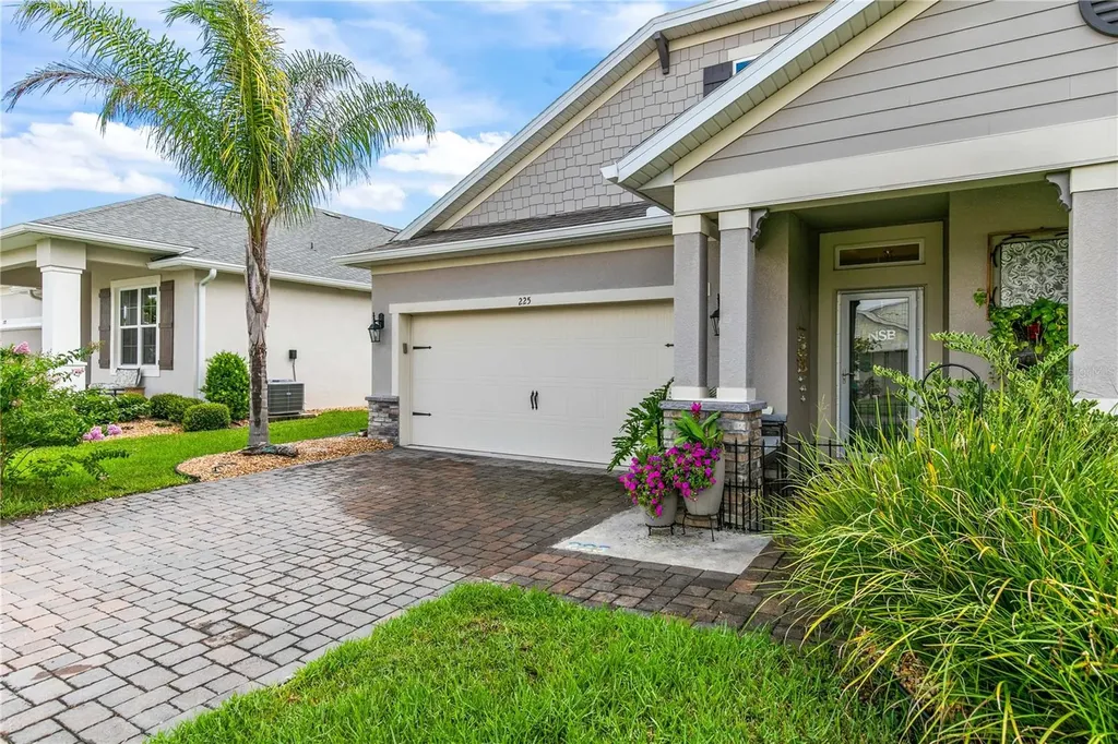225 Venetian Palms Boulevard New Smyrna Beach FL 32168