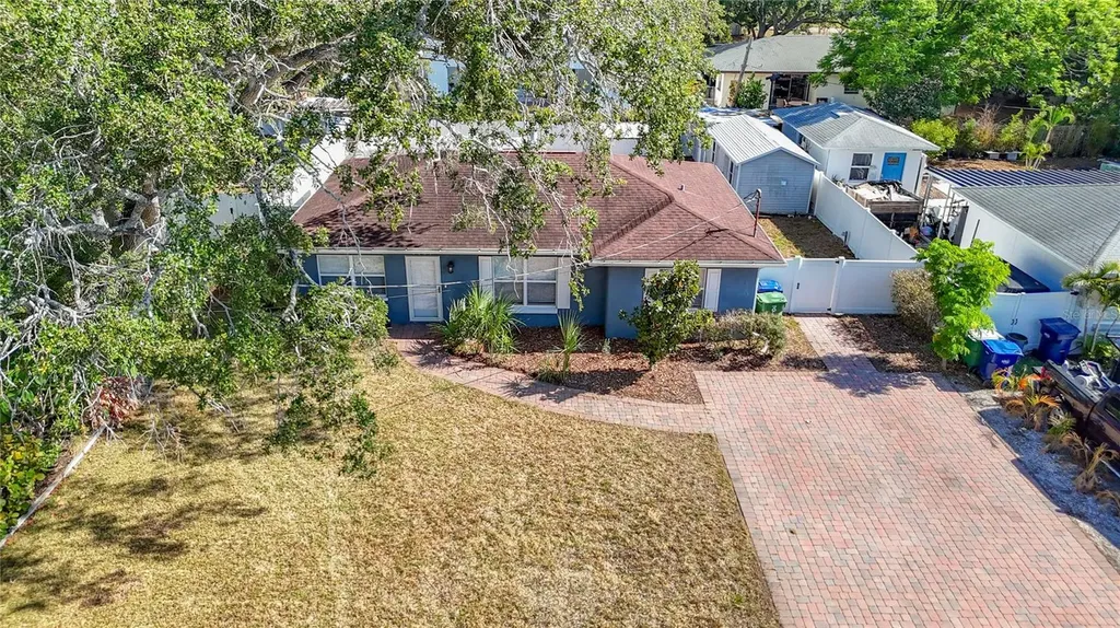 4431 W Bay Villa Avenue Tampa FL 33611