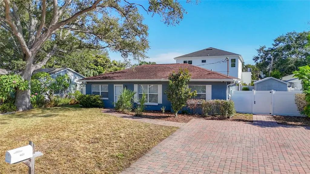 4431 W Bay Villa Avenue Tampa FL 33611