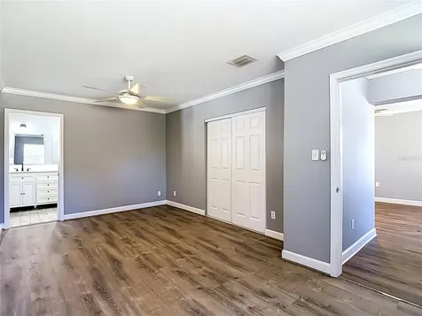 4431 W Bay Villa Avenue Tampa FL 33611