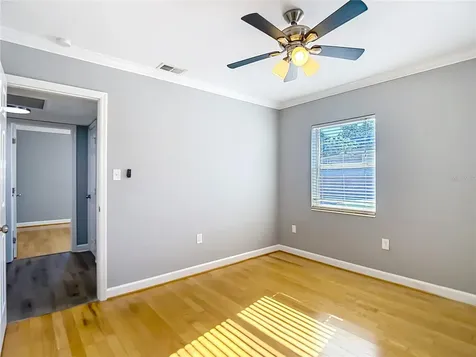 4431 W Bay Villa Avenue Tampa FL 33611