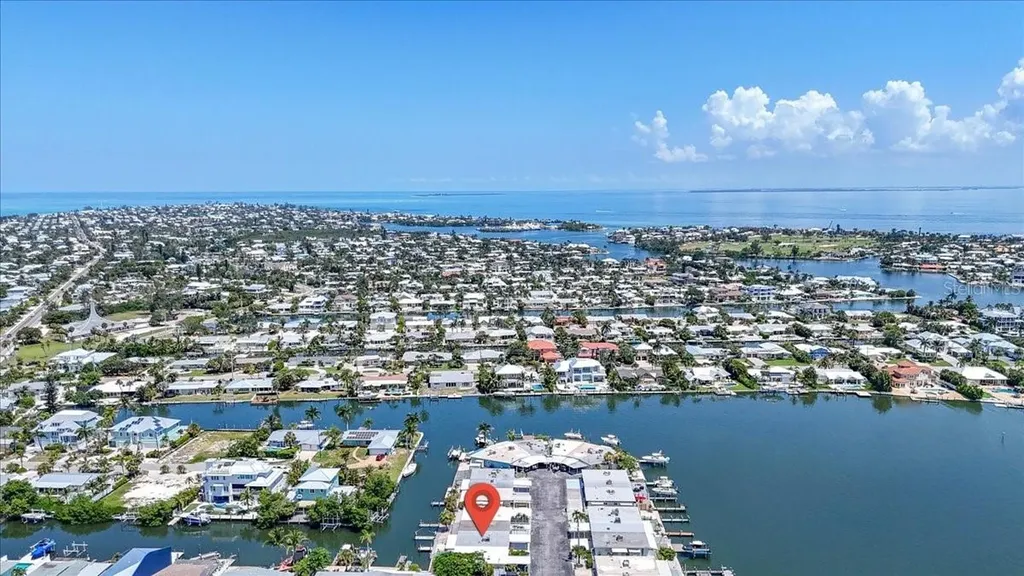 18 Seaside Court Holmes Beach FL 34217