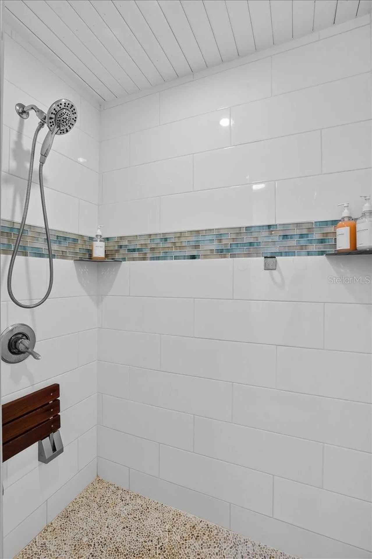 18 Seaside Court Holmes Beach FL 34217