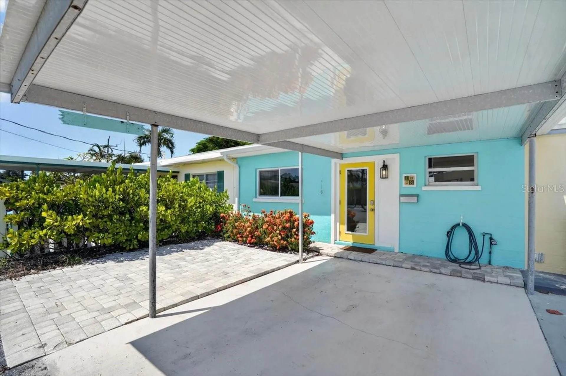 18 Seaside Court Holmes Beach FL 34217