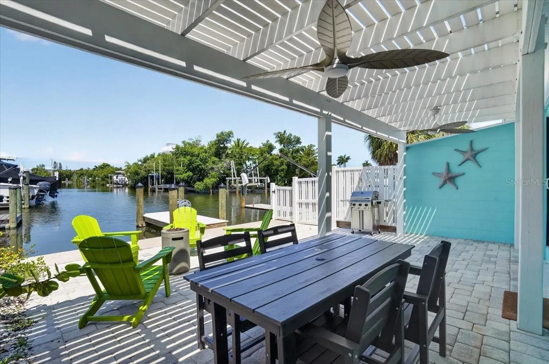 18 Seaside Court Holmes Beach FL 34217