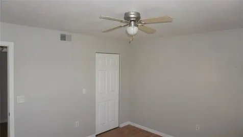 220 Lake Parsons Green Brandon FL 33511