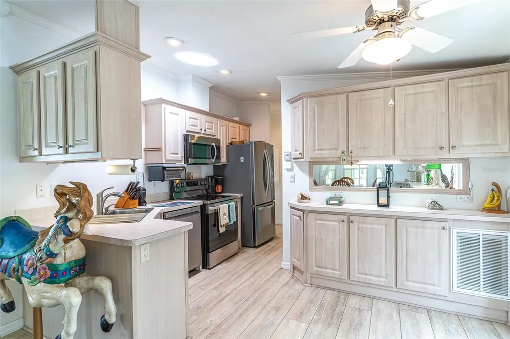 511 Par Pines Boulevard Davenport FL 33837