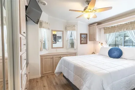 511 Par Pines Boulevard Davenport FL 33837