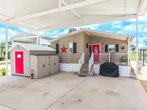 511 Par Pines Boulevard Davenport FL 33837