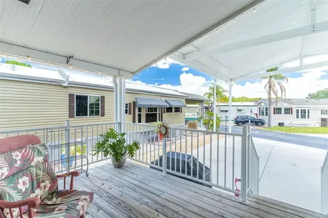 511 Par Pines Boulevard Davenport FL 33837