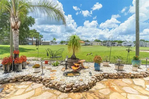 511 Par Pines Boulevard Davenport FL 33837