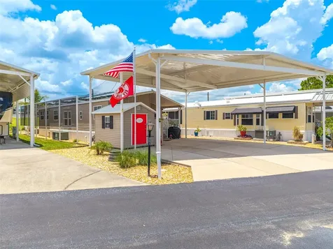 511 Par Pines Boulevard Davenport FL 33837