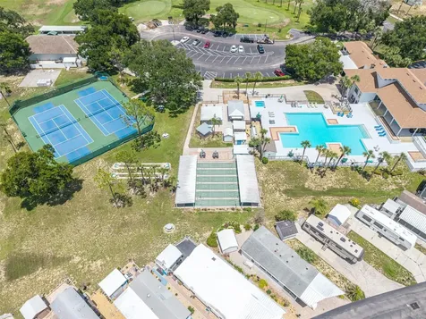 511 Par Pines Boulevard Davenport FL 33837