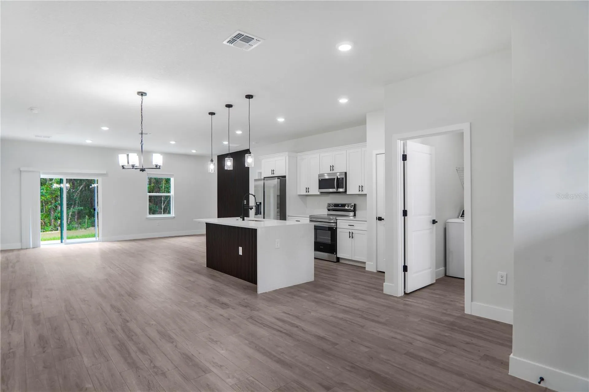 1932 W Adelia Place Citrus Springs FL 34434