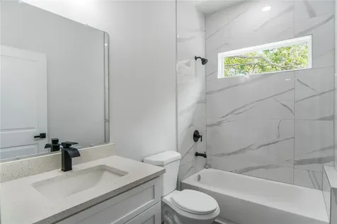 1932 W Adelia Place Citrus Springs FL 34434