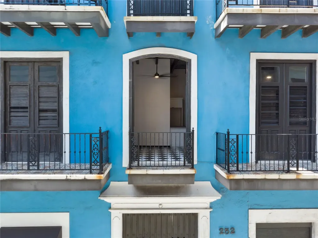 252 Calle Fortaleza San Juan PR 00901