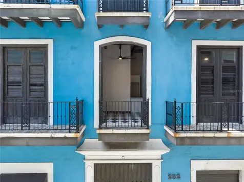 252 Calle Fortaleza San Juan PR 00901