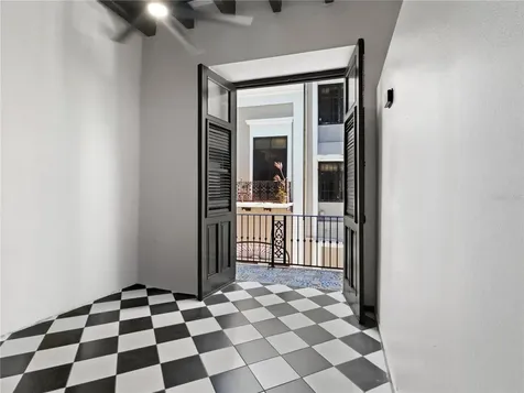 252 Calle Fortaleza San Juan PR 00901